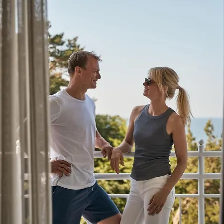 Aja Strandhotel Bansin 4*