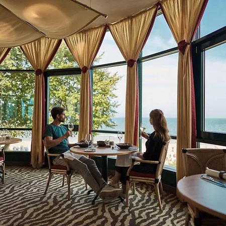 Aja Strandhotel Bansin