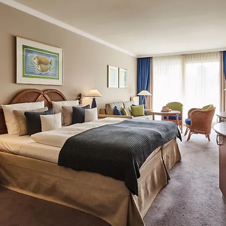 酒店 Aja Strandhotel Bansin 4*