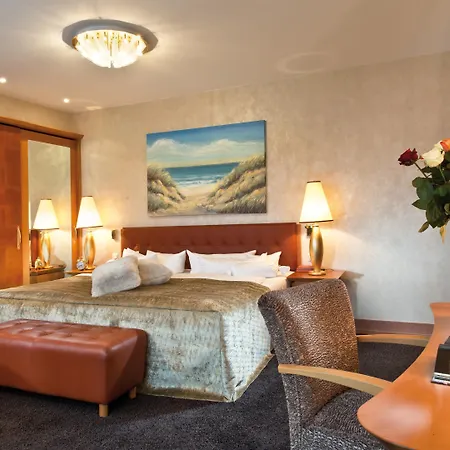 Aja Strandhotel Bansin Szálloda